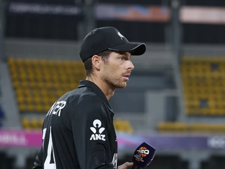 सैंटनर बोले- चीजें कंट्रोल से बाहर, हम दूसरों के भरोसे:पेसर मैट हेनरी न्यूजीलैंड लौटे; हैरी ब्रूक ने कहा- बटलर सेमीफाइनल में चलेंगे