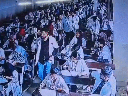 Karnataka Medical Student Attacks Professor