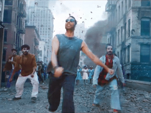 ‘भूत बंगला’ का पहला गाना ‘रामजी आके भला करेंगे’ रिलीज:अक्षय कुमार क्लासिक कॉमिक अंदाज में नजर आए; गाने में हाई-एनर्जी विजुअल्स, भूतिया माहौल दिखा