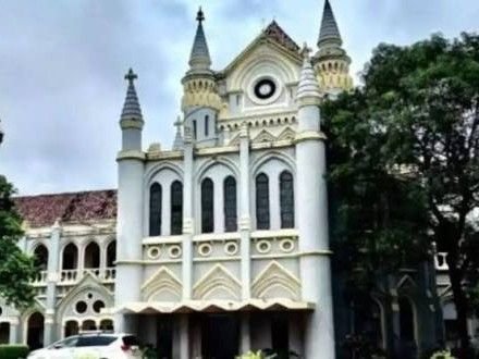 बीजेपी विधायक संजय पाठक से जुड़ी याचिकाओं पर सुनवाई टली:जस्टिस से किया था संपर्क, कार्रवाई नहीं होने पर दायर हुई याचिका