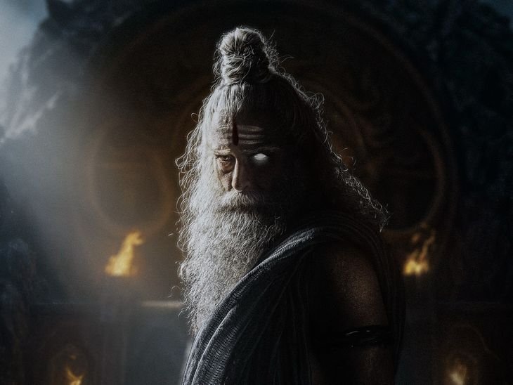 अक्षय खन्ना का साउथ फिल्म इंडस्ट्री में डेब्यू:धुरंधर 2 के बाद 'महाकाली' फिल्म में दिखेंगे; शुक्राचार्य के रोल में फोटो वायरल