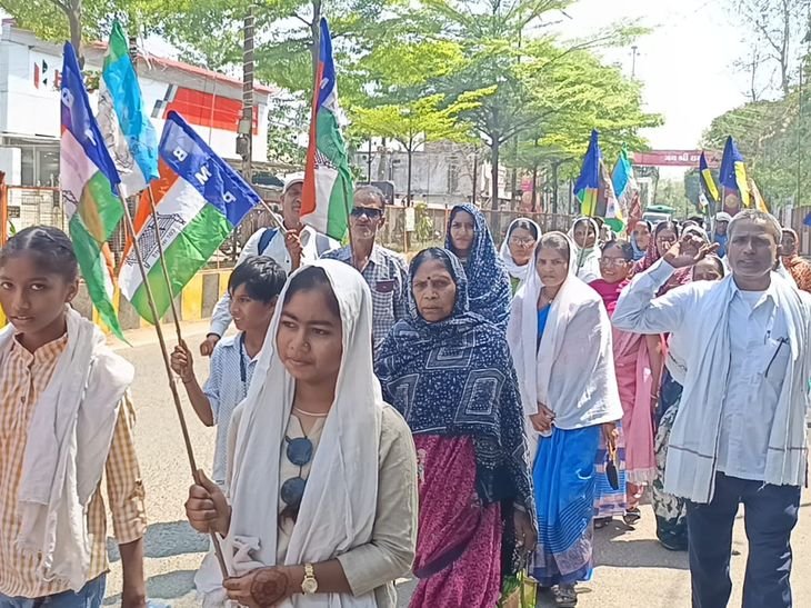 बालाघाट में राष्ट्रीय पिछड़ा वर्ग मोर्चा ने निकाली रैली:जाति आधारित जनगणना और EVM बैन करने की मांग; 'भारत बंद' की चेतावनी दी