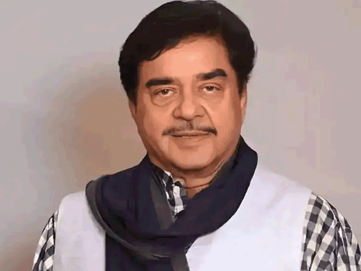 Shatrughan Sinha Calls Dhurandhar Masterpiece