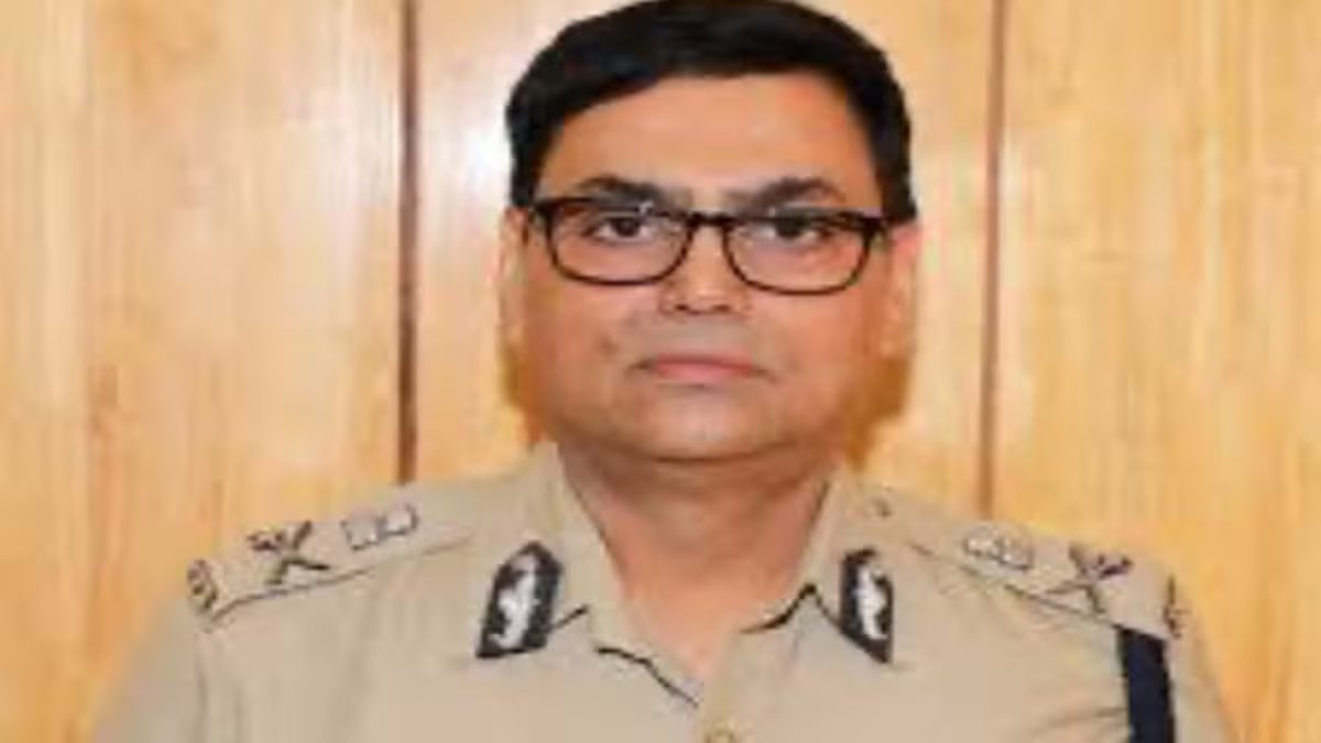 Brent crude jumped 8% to $116 per barrel and is up nearly 60% since the war began in late February. (Image: Reuters)