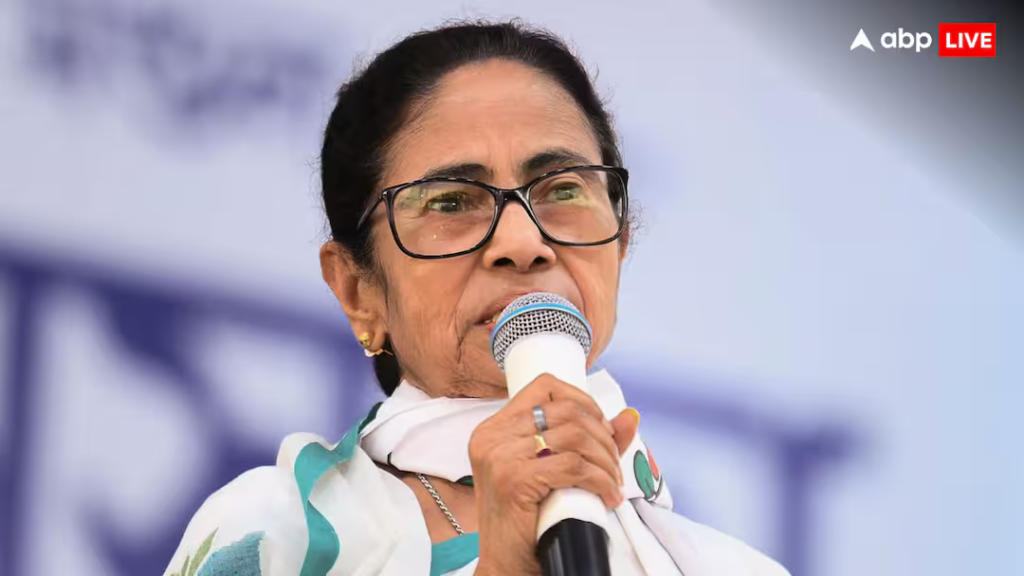 'अगर बंगाल में बीजेपी की सरकार आई तो बुलडोजर...', रैली में बोलीं ममता बनर्जी, बीजेपी को भी दी चेतावनी