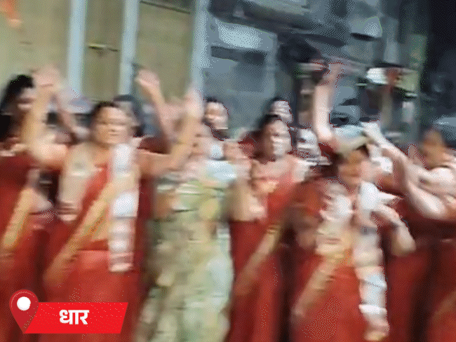 भारत बना टी-20 वर्ल्ड कप चैंपियन...MP में जश्न:भोपाल में आतिशबाजी, राजवाड़ा में थिरके विजयवर्गीय; धीरेंद्र शास्त्री बोले-जुनून के आगे ‘पनौती’ कुछ भी नहीं