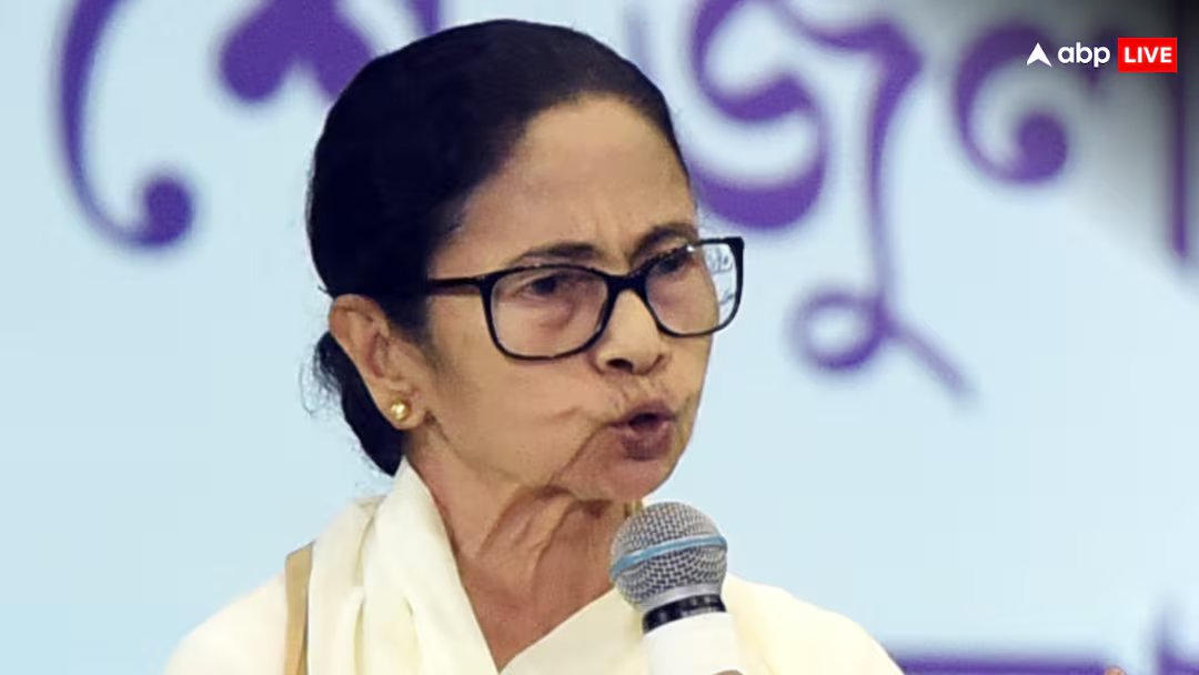 पश्चिम बंगाल चुनाव 2026: बंगाल चुनाव से ठीक पहले सीएम ममता बनर्जी का बड़ा कदम, कईयों ने छोड़ी छुट्टी