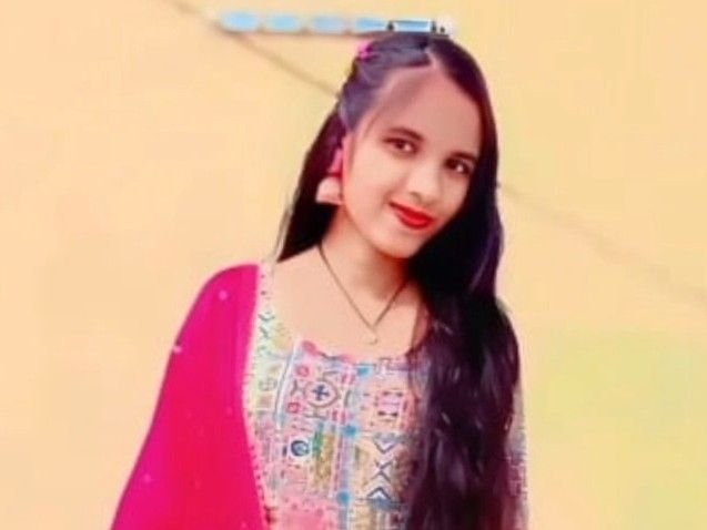 खरगोन में बड़वानी की छात्रा का शव मिला:पंखे से दुपट्टे का फंदा बनाया, कल ही घर से लौटी थी