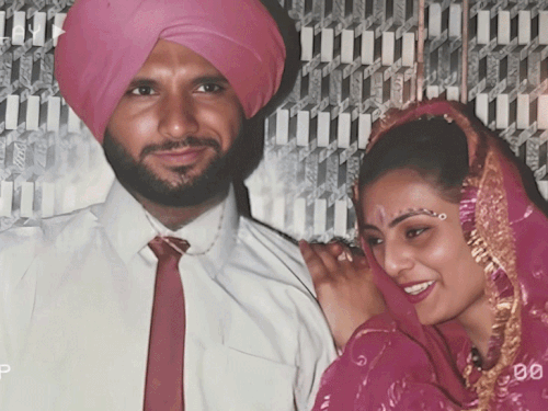 Pak Man Blackmail Punjabi Woman Sarabjit Kaur, Husband Alleges Financial Drain