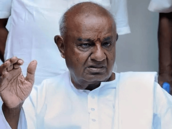 पूर्व PM देवगौड़ा ने राहुल के प्रदर्शन की आलोचना की:सोनिया को लेटर लिखकर कहा- संसद की सीढ़ियों पर चाय-नाश्ते करना उसकी गरिमा कम करता है