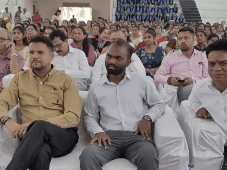 बैतूल में जल गंगा संवर्धन अभियान शुरू, विक्रमोत्सव भी मनाया:केंद्रीय मंत्री उइके की मौजूदगी में ब्रम्हध्वज वंदना भी हुई