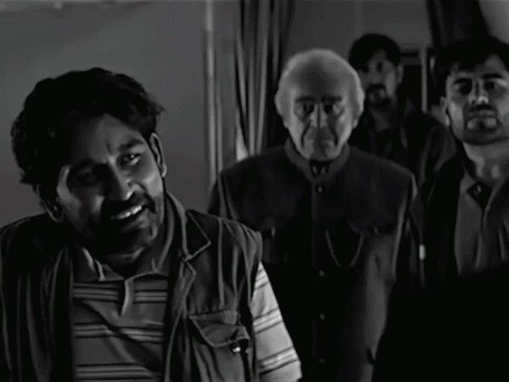 धुरंधर एक्टर पर महिला भड़कीं:फिल्म का डायलॉग सुनकर बोलीं- शर्म आनी चाहिए, हिंदू होकर कौम को डरपोक कहा; एक्टर ने दिया मजेदार जवाब