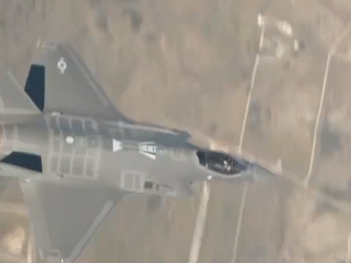 Iran Claims F-35 Shot Down by Majid Air Defense System – Stealth Jet Weakness Exposed