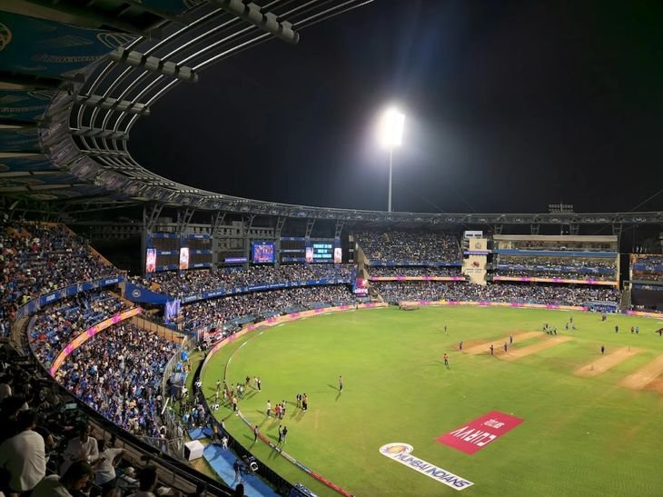 IPL गाइडलाइन- मैच के दिन प्रैक्टिस पर रोक:फिटनेस टेस्ट नहीं, जर्सी नंबर बदलने पर बताना होगा; ड्रेसिंग रूम में सिर्फ स्टाफ को एंट्री