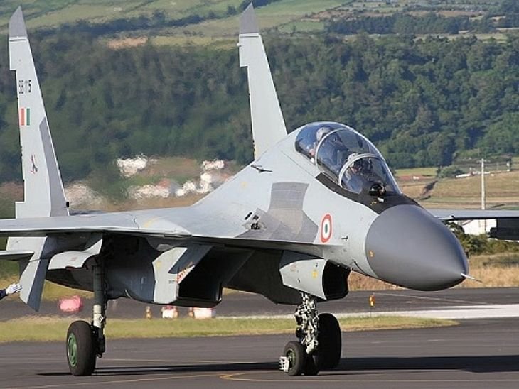 वायुसेना का सुखोई फाइटर जेट असम में लापता:दावा- कार्बी आंगलॉन्ग जिले में लोगों ने धमाका सुना; सर्च ऑपरेशन लॉन्च