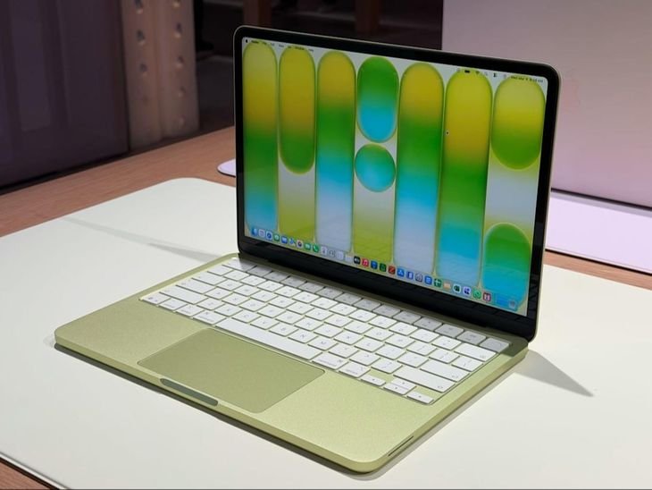 एपल ने लॉन्च किया सबसे सस्ता लैपटॉप मैकबुक नियो:शुरुआती कीमत ₹69,990; इसमें आईफोन वाली A18 प्रो चिप, 11 मार्च से सेल