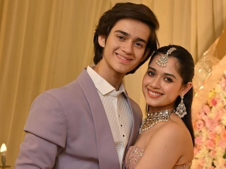 Jannat Zubair Attacked Highway | Brother Ayan Safe