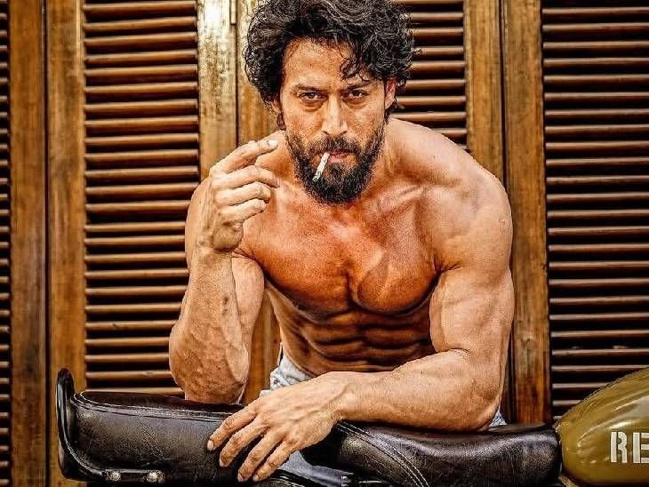 ‘वज्र’ में दिखेगा हाई-ऑक्टेन एक्शन:टाइगर तैयार, जापान में शूट होगी फिल्म; 2027 में OTT पर भी देंगे दस्तक
