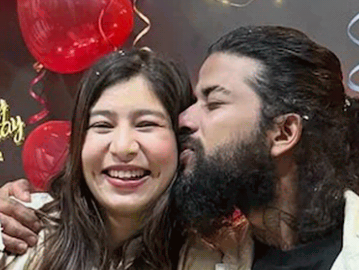 अनुराग डोभाल और रितिका चौहान बने पेरेंट्स:राम नवमी के शुभ अवसर पर कपल ने अपने पहले बच्चे की पहली झलक सोशल मीडिया पर साझा की