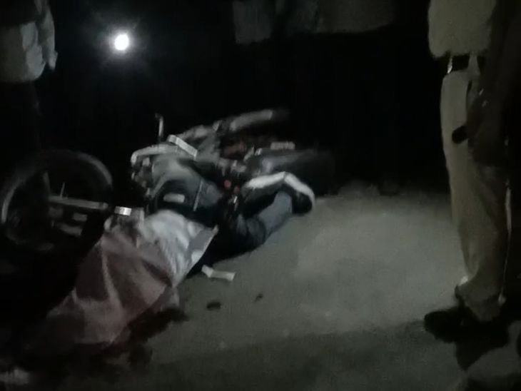 श्योपुर में सड़क हादसे में युवक की मौत:गुरुनावदा रोड पर अज्ञात वाहन ने कुचला; हाईवे पर रिश्तेदार से मिलकर लौट रहा था