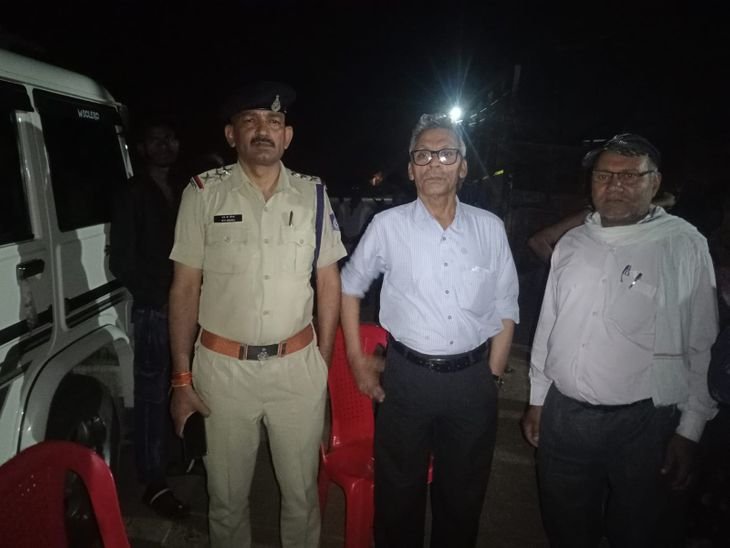 मैहर में दादी करा रही थी बाल विवाह:कलेक्टर के निर्देश पर टीम ने मौके पर पहुंचकर शादी रोकी; कानून के बारे में बताया