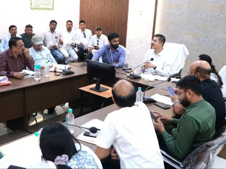 "जल सरंचना के फोटो वास्तविक हो, एआई फोटो ना लगाएं":खंडवा कलेक्टर के पंचायत सचिवों को निर्देश, पहले फर्जीवाड़ा आया था सामने
