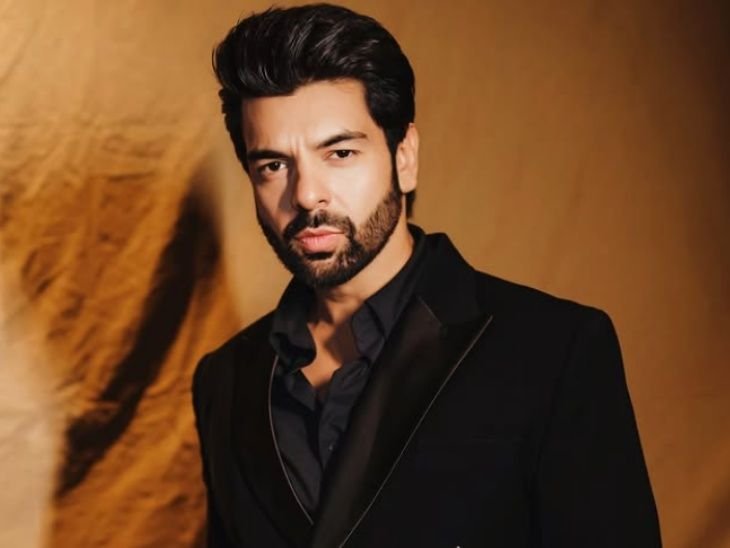 टीवी एक्टर विपुल रॉय के घर हुई लाखों की चोरी:आरोप- नौकरानी ने चुराई फॉरेन करंसी, सोने-चांदी के गहने और नकद; जांच शुरू