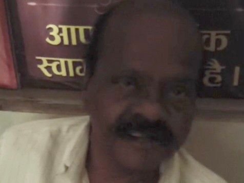 पार्क में बच्चियों से अश्लील हरकत करते पकड़ा शख्स:नीमच में परिजन ने पुलिस को सौंपा, पॉक्सो एक्ट में केस दर्ज