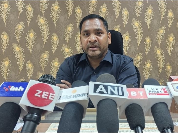 श्मशान की राशि से सरपंचों लगवाई स्ट्रीट लाइट:19 पंचायतों के कामों की होगी जांच, इंजीनियर उतरेंगे मैदान में