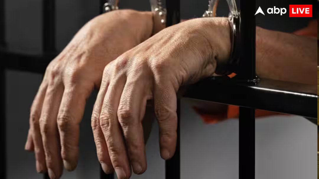 पश्चिम बंगाल चुनाव 2026: वोटर्स को धमकाने के आरोप में पूर्व टीएमसी गिरफ़्तार, बीजेपी ने की थी याचिका