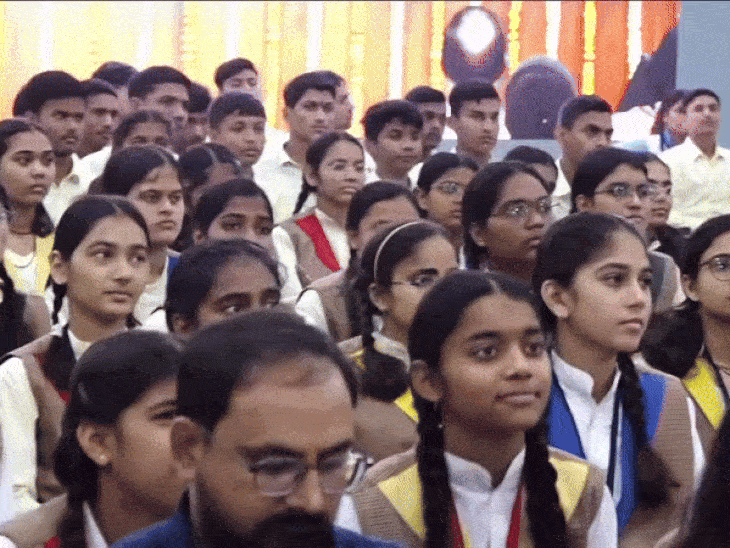 15 अप्रैल को जारी होगा 10वीं-12वीं का रिजल्ट:शिक्षा मंत्री बोले- MP बोर्ड के रिजल्ट 'फुलप्रूफ'; 16 लाख छात्रों का इंतजार होगा खत्म