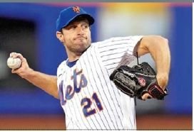 Baseball player heals thumb injury with piano