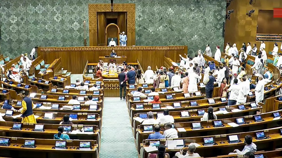 लोकसभा विस्तार का गणित बनाम मिथक: प्रस्तावित 850 सीटों की बढ़ोतरी से किन राज्यों को फायदा और कितना? | भारत समाचार
