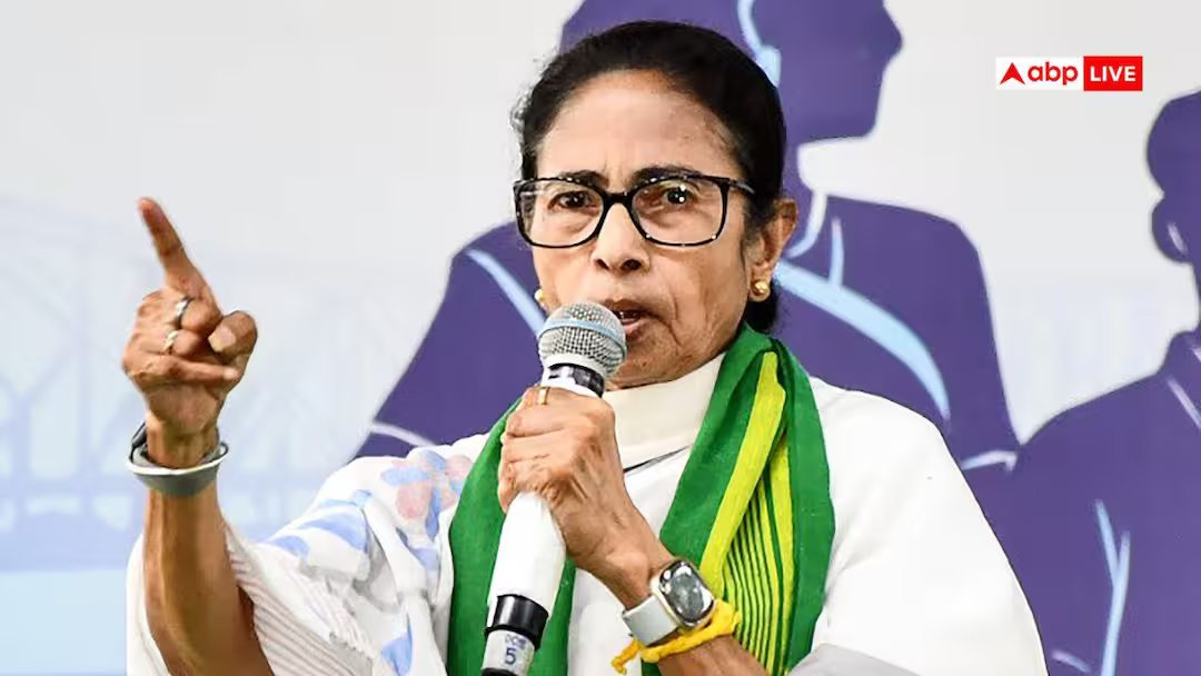 'मेरी गाड़ी चेक करने की कोशिश, पीएम मोदी-अमित शाह की क्यों नहीं?' इलेक्शन कमीशन पर भड़कीं ममता बनर्जी