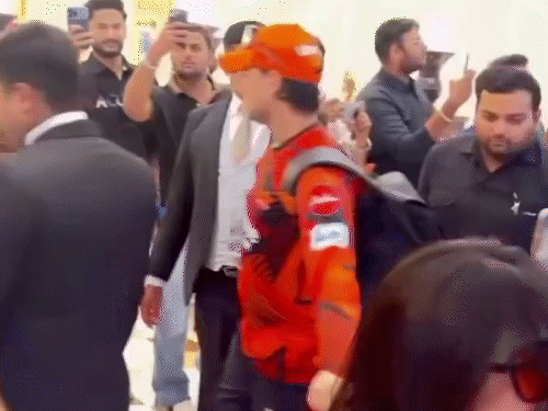 Abhishek Sharma Fan Grab Controversy