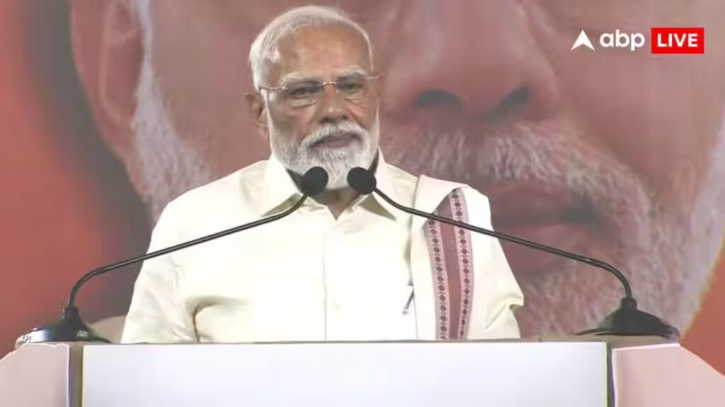 'ओछी राजनीति कर नामांकन ने पास नहीं होने दिया बिल', पीएम मोदी का नाम लेकर आईं महिला नॉच, कांग्रेस पर बरसे तंज