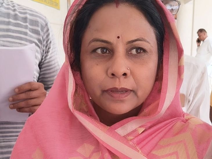 सुप्रीम कोर्ट ने वर्षा गढ़ेकर की याचिका खारिज की:हाईकोर्ट के फैसले को चुनौती दी थी, नीतू परमार बन सकेंगी बैतूल नगर पालिका अध्यक्ष