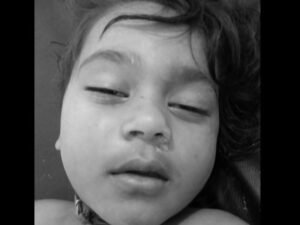 खेलते-खेलते पानी के टैंक में गिरी मासूम की मौत:राजगढ़ में घर पर अकेली थी 4.5 साल की बच्ची; परिजन शादी में गए थे