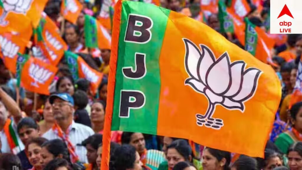 इस बड़े राज्य में सिर्फ 8 डिविजनल स्ट्रेंथ पर बीजेपी हो सकती है, इस ओपिनियन पोल में इम्प्लांट स्ट्रक्चर है