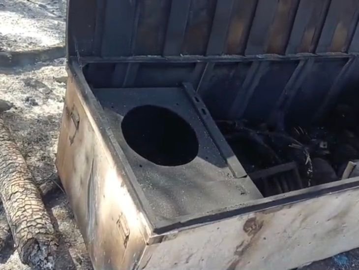 ब्यौहारी में किराना दुकान में आग:हजारों का सामान राख; गांव के लोगों पर संदेह