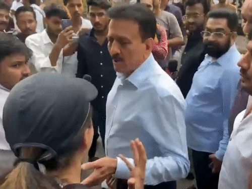 Mumbai BJP Rally Viral Video; Worli Traffic Jam