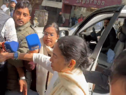 Bengal Govt Accuses BJP Social Media Weapon