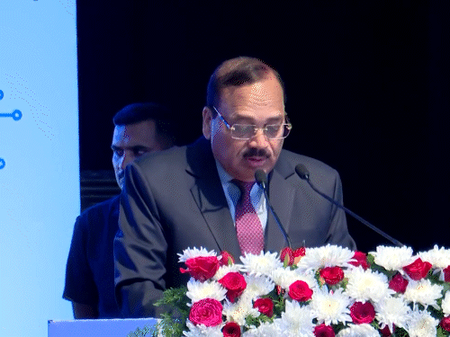 CJI बोले- AI से डरने की जरूरत नहीं, संतुलन जरूरी:टेक्नोलॉजी सिर्फ मददगार हो सकती है, जज की जगह नहीं ले सकती