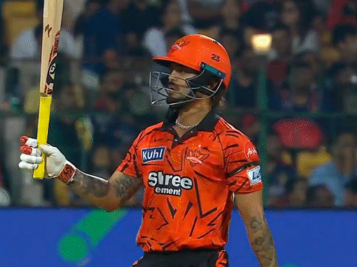 आज IPL में CSK-SRH का मुकाबला:शानदार फॉर्म में ईशान किशन, गोपालगंज के साकिब पर भी रहेगी नजर, डेब्यू मैच में झटके थे 4 विकेट