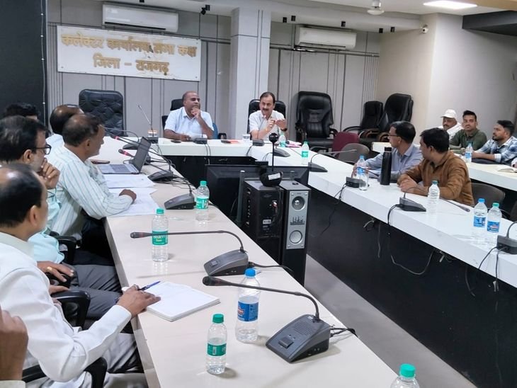 Rajgarh Collector: No Eligible Voter Left Out