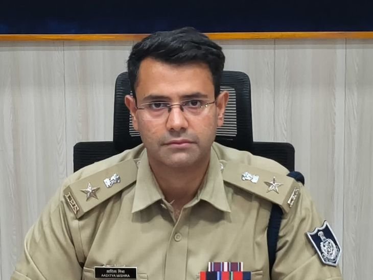 3 Thanedar Line Attach, 2 ASI Suspended Over CM Helpline Lapses