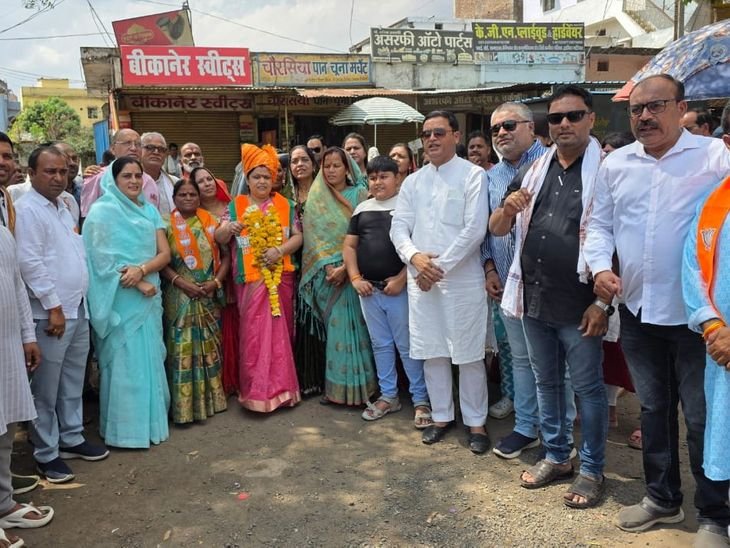 महिला मोर्चा प्रदेश महामंत्री सिवनी पहुंचीं:बोलीं- स्कूलों में बालिकाओं के शौचालय का मुद्दा प्रदेश में उठाएंगी; संगठन विस्तार पर जोर