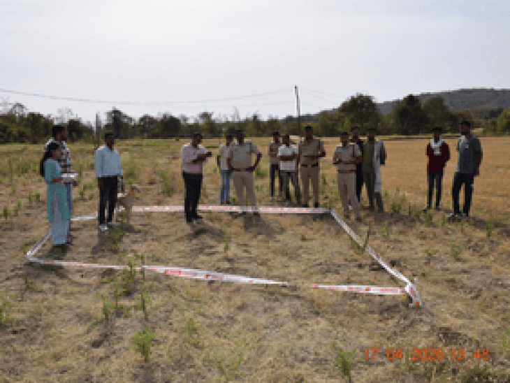 खेत विवाद में पूर्व CRPF जवान की हत्या:बैतूल में दो आरोपी गिरफ्तार; पुलिस ने हथियार बरामद किए