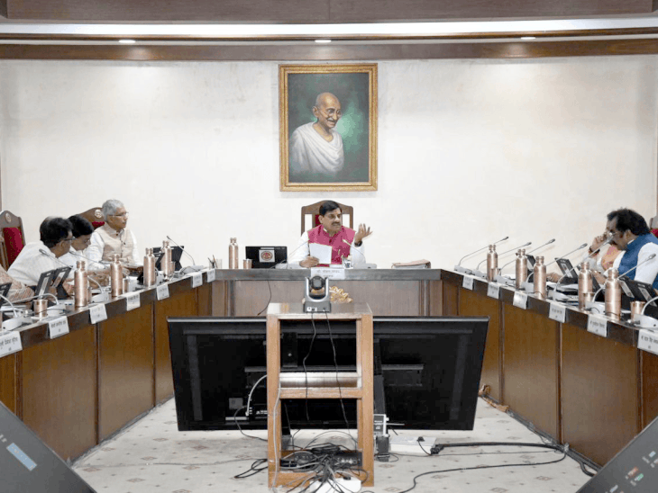 दीवाली से पहले एमपी में यूसीसी लागू करने की तैयारी:सीएम ने मंत्रियों की बैठक में दिए संकेत; गोवा-उत्तराखंड मॉडल का होगा अध्ययन