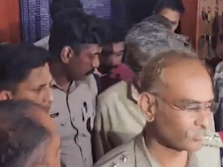 साउथ डायरेक्टर रंजीत की गिरफ्तारी हुई:एक्ट्रेस ने लगाए थे शूटिंग के बीच वैनिटी में यौन उत्पीड़न के आरोप, 14 दिनों की न्यायिक हिरासत में भेजा गया